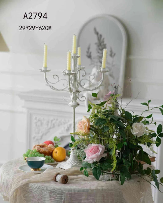 Nostalgic Candle Holder A2794