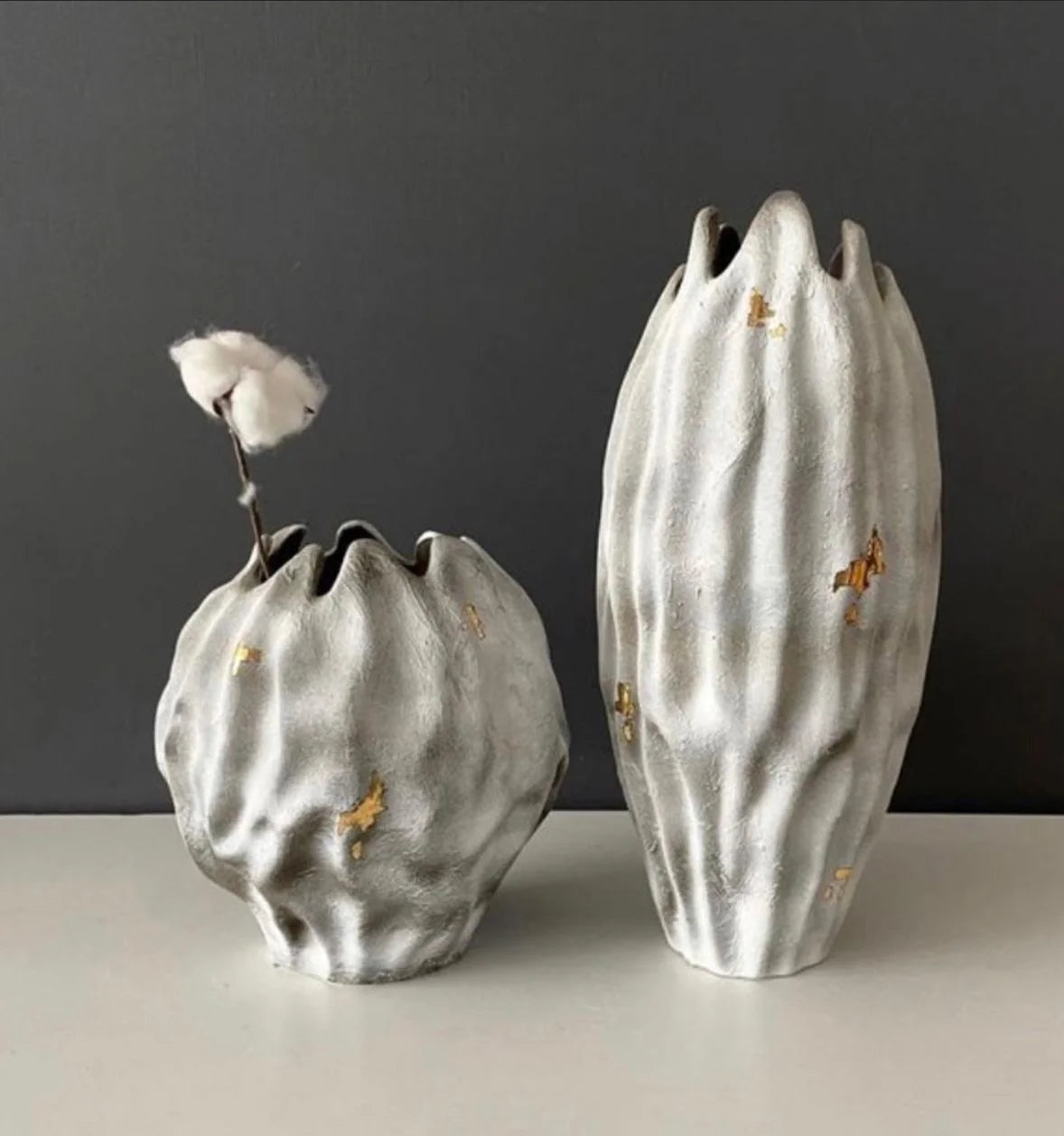 SET OF 2 PCS ROYAL CERAMIC VASE ( 2 SIZE AVAILEBLE )