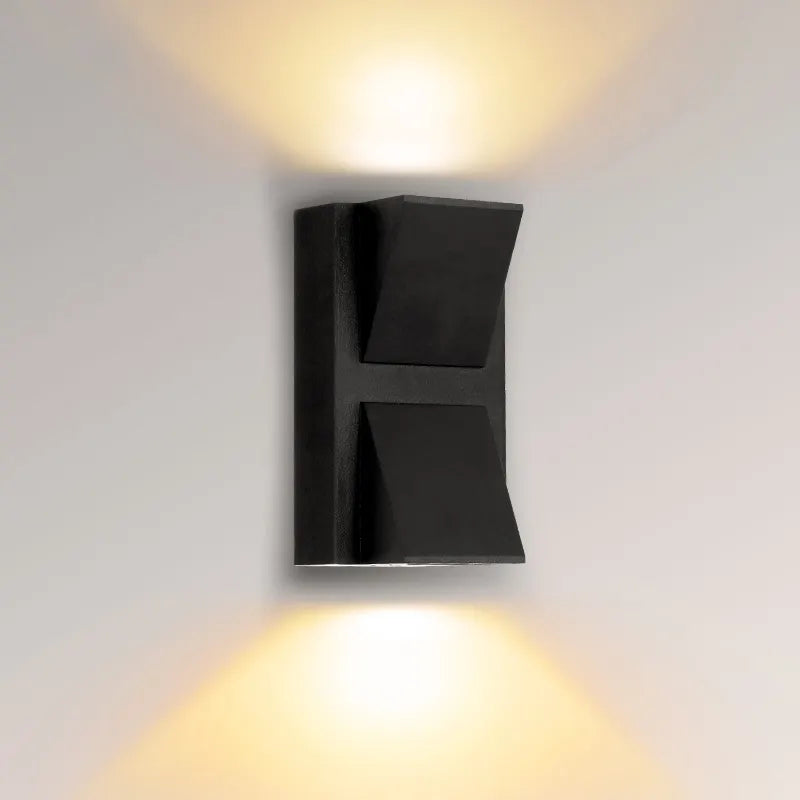 Wall Light 1502A