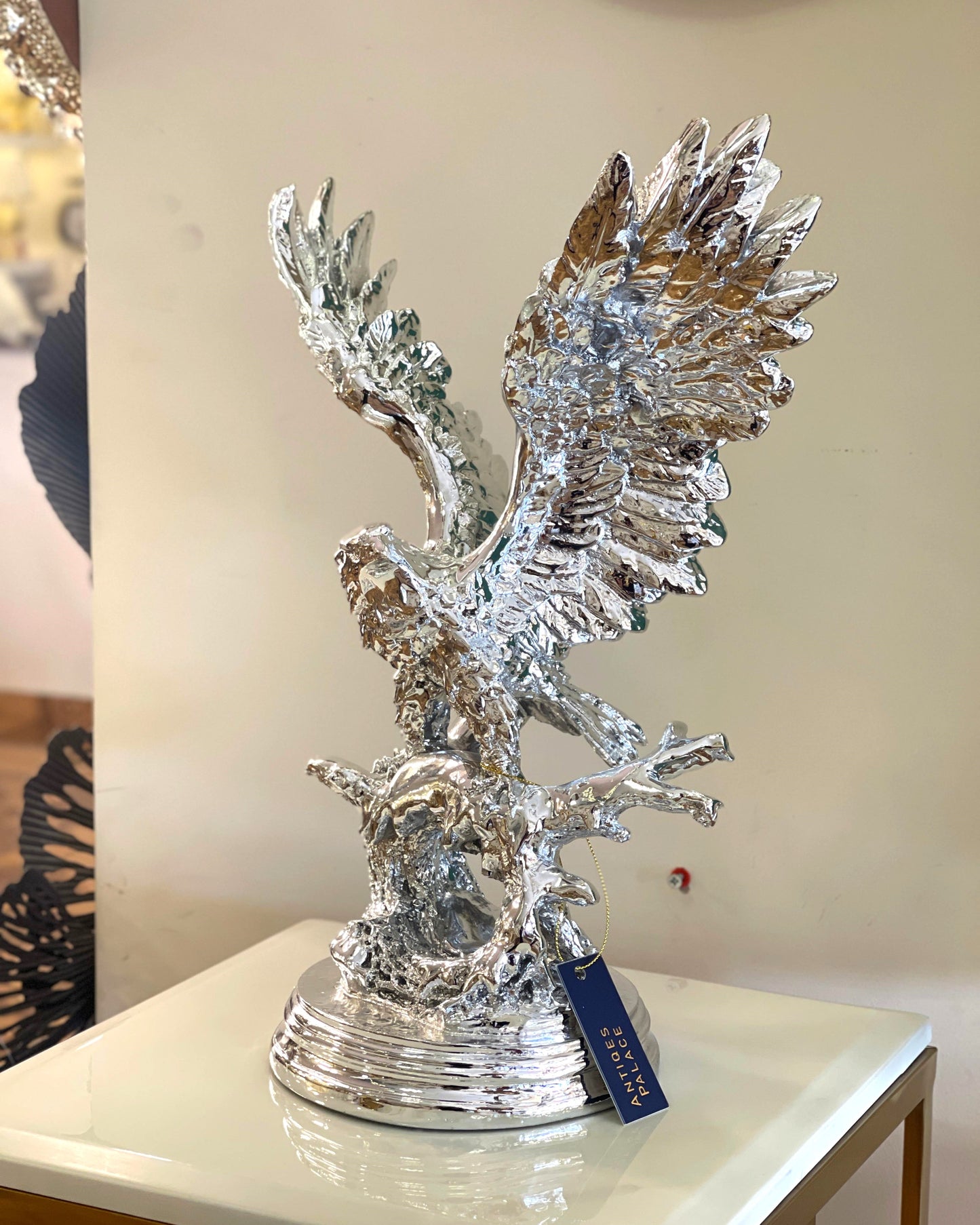 Eagle Sculpture A004