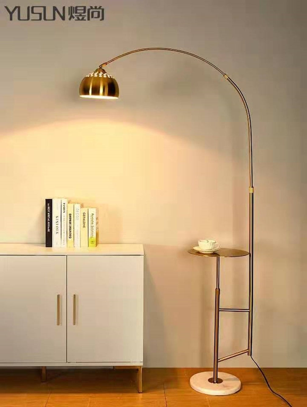 Corner Floor Lamp with Round Table Art BDX-F8010