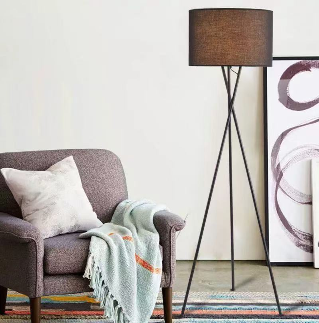 Tripod Floor Lamp RL9361-BK