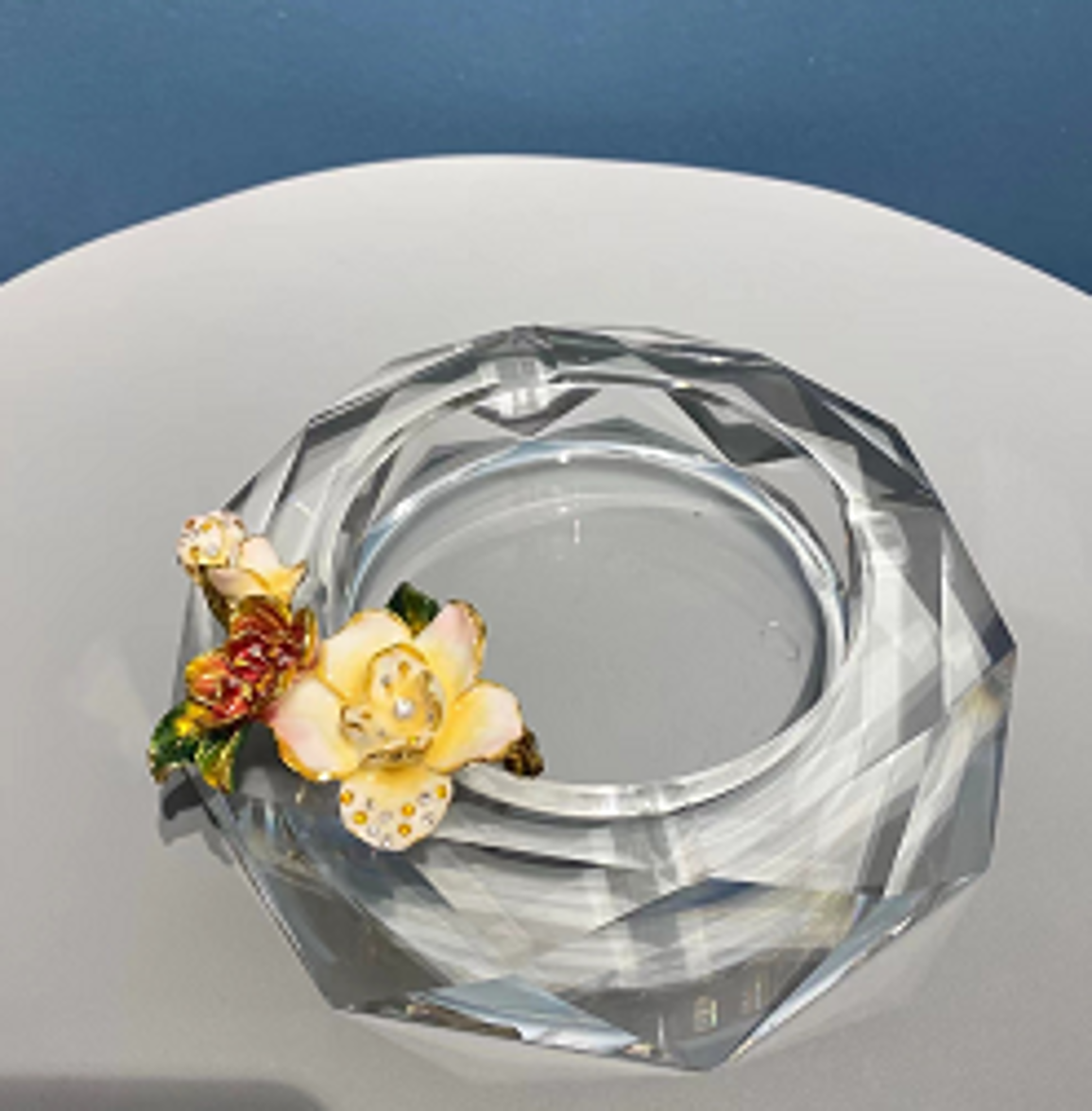Crystal Ashtray Y02