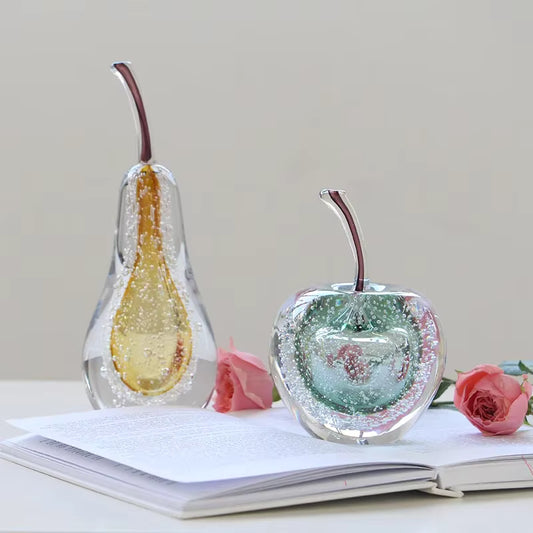 Pear & Apple Sculpture Li26/54, Li26/55