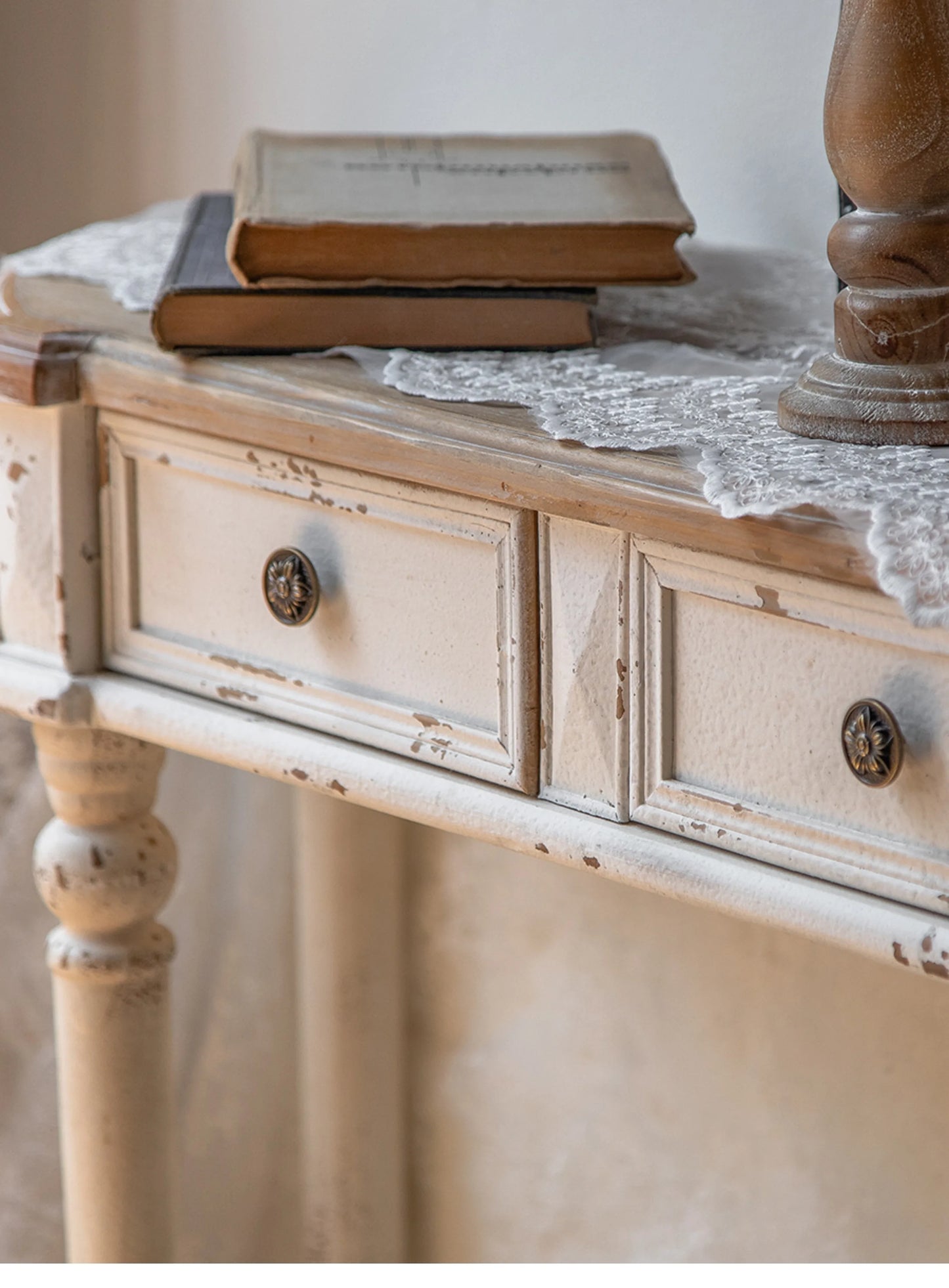 Classic Console Stands in Wood A2636