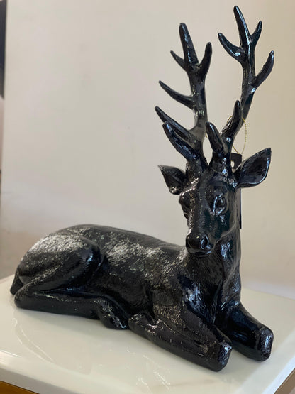 Deer Sculpture A103