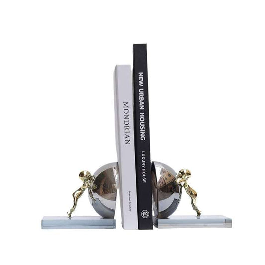 Pushing Men Bookends Li26/23