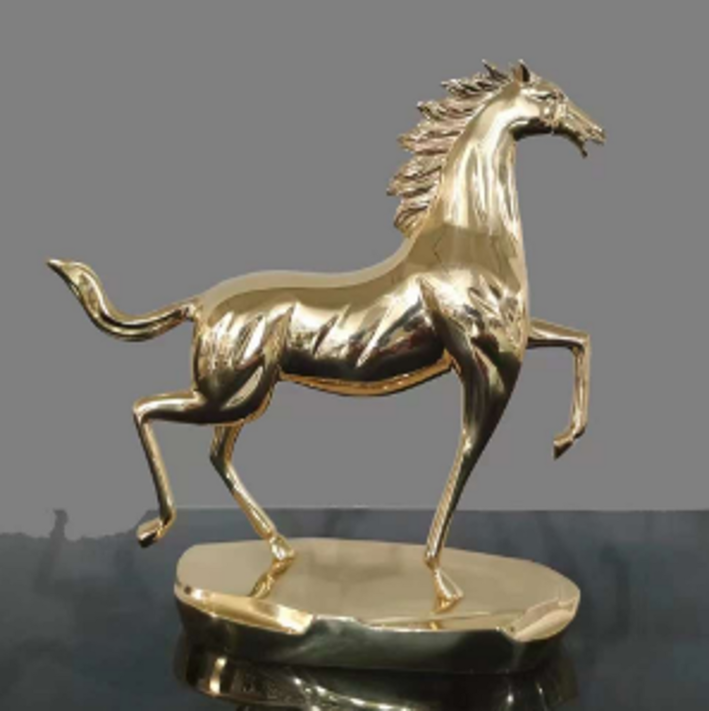 Horse Figurines Y30