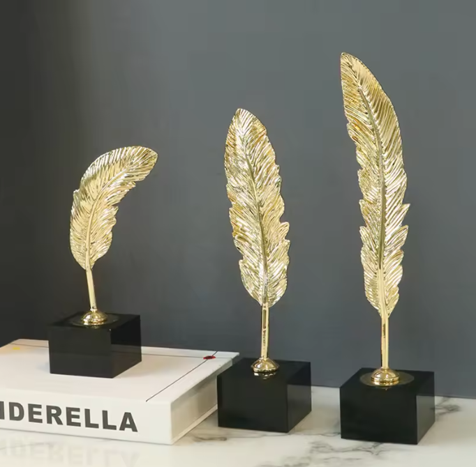 Metal Gold Palm Leaf Sculpture Statue Decor